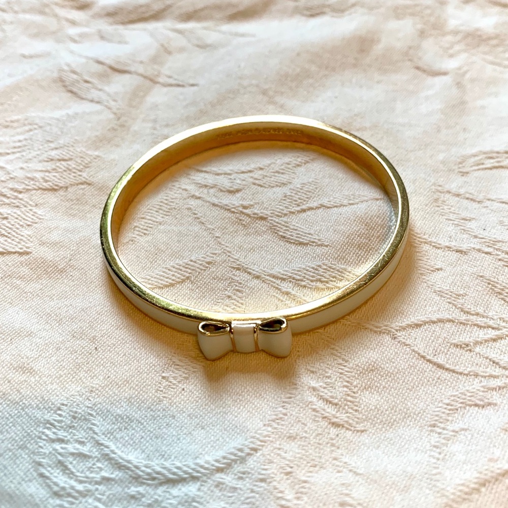 Kate Spade White Enamel Bow Bangle Bracelet